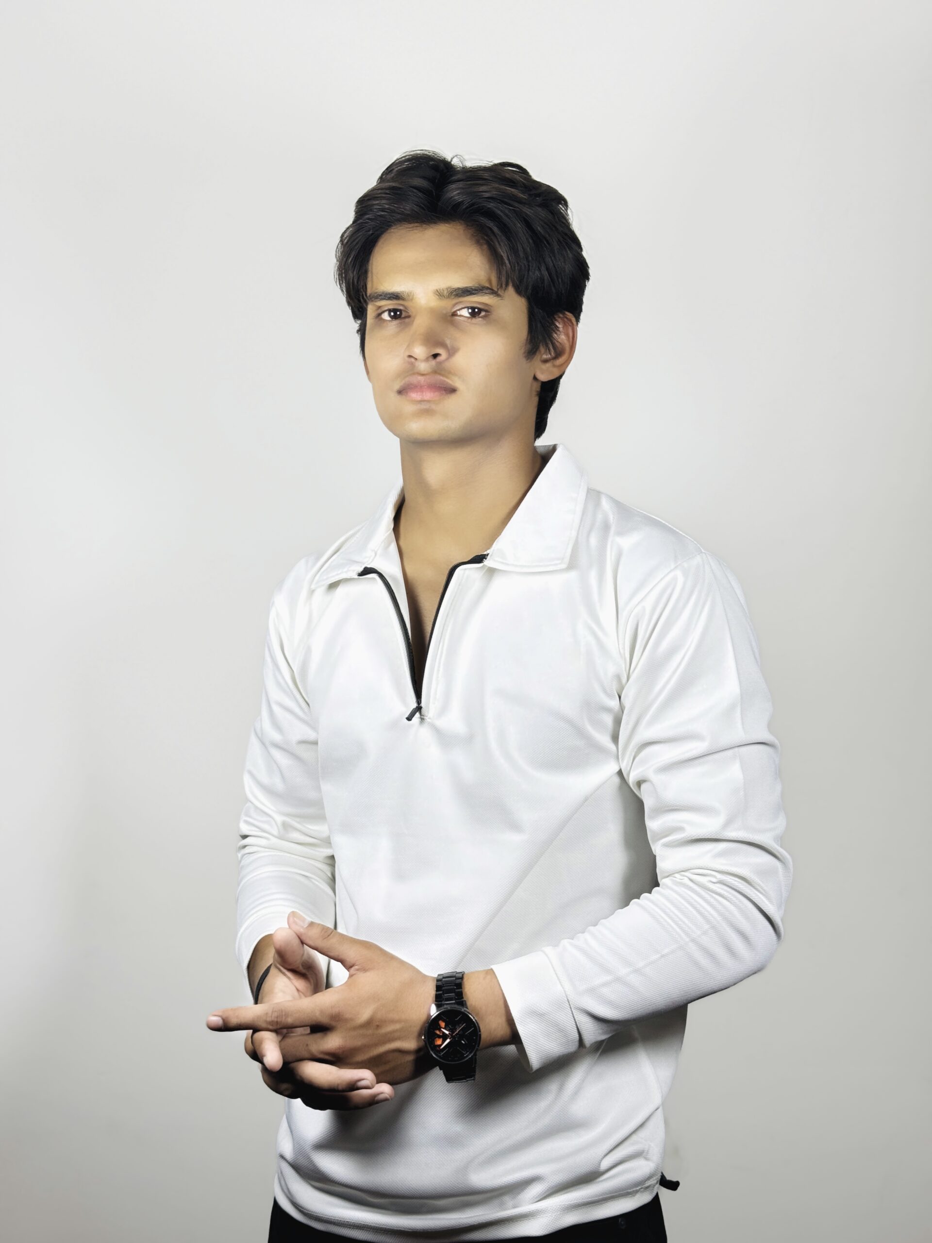 Classic White Quarter-Zip Pullover