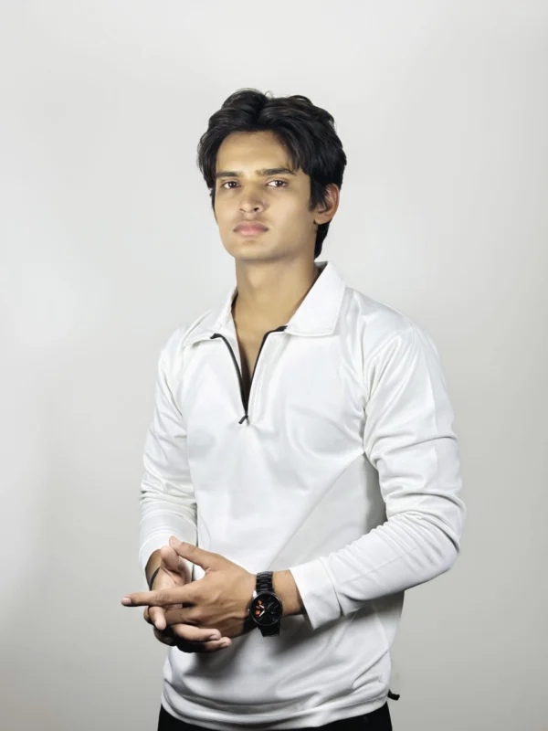 Classic White Quarter-Zip Pullover